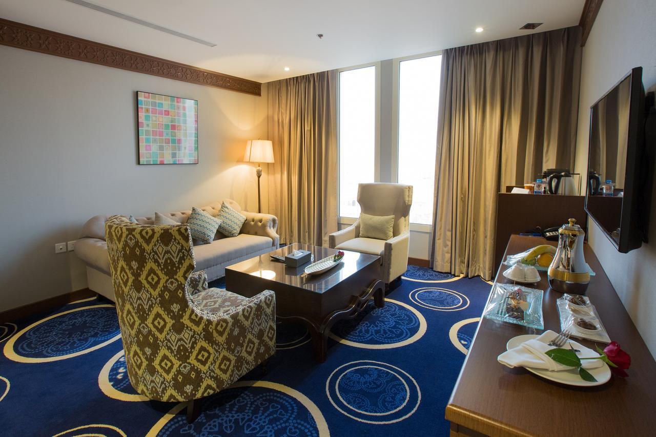 Swiss In Tabuk Hotel Kültér fotó
